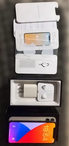 Apple iPhone 11 Pro 本体　アクセサリー