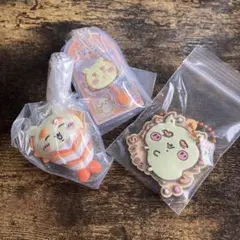 ちいかわ　シーサー　ミニチュアチョコチャーム　寿司　ラバーキーホルダー