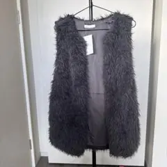 しまむら ボア ファーベスト グレー M 新品　ローリーズファーム好きな方