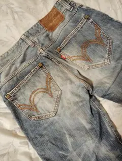 送料込み★EDWINブルートリップ503お洒落なダメージデニム日本製size32