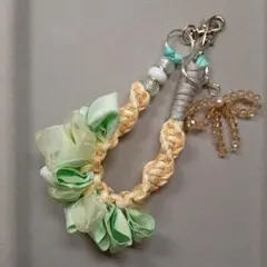 パラコード　ストラップ　ハンドストラップ　リボン　グレー　グリーン【再出品不可】