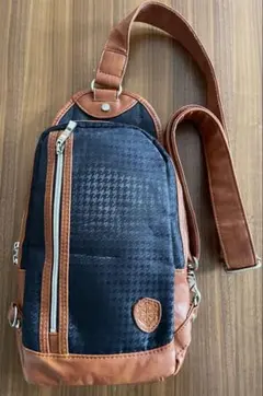 ★ MEN’S BIGIキャンバス×レザー ショルダーバッグ 中古美品★