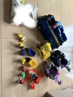 大特価パウ・パトロール フィギュア 車両セット
