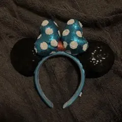 ミニーマウス風カチューシャ 青と黒のドット柄