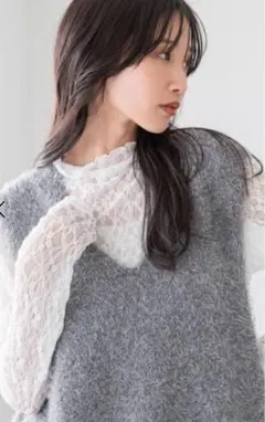 ローリーズファーム　ボタンシャギーベスト　グレー