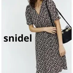 snidel スナイデル ワンピース 花柄 春夏 秋 ブラウン