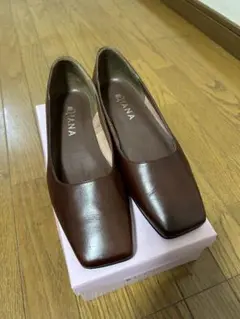 DIANA（ダイアナ） パンプス