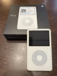 初期のiPod classicです。 ホワイト　金属バック　ジャンク 初期のiPod classicです。 ホワイト 金属バック ジャンク