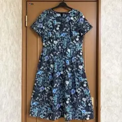 美品 レリアン ティアードワンピース 9号 M ブルー 総柄 花柄 春夏物