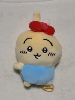 ちいかわうさぎ サンリオハローキティ持ちますマスコットぬいぐるみ