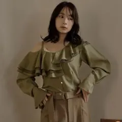 mideal frill one shoulder tops