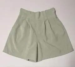 グローバルワーク　 タック入りライトグリーン　ハーフパンツ 150cm