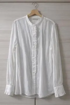 フリル付きホワイト長袖シャツ セキミキグループ