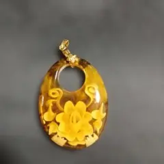 벨코조 로즈 모티프 펜던트 톱 매력