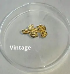 【Vintage】フラワー ゴールド ブローチ　レトロ　お花　美品★クラシック