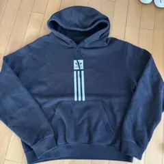 adidas フード付きパーカー ブラック