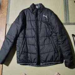 PUMA ブラック ダウンジャケット