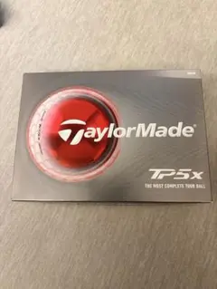 TaylorMade TP5x ゴルフボール 1ダースのサムネイル