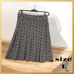 幾何学模様プリーツスカート フレアスカートLサイズ