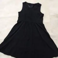 黒 ノースリーブ フレアワンピース ブラック 膝丈　マタニティワンピース