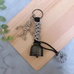 Item thumbnail for item bf9d587d-4a5f-4ead-bb53-f2df3e782dd9