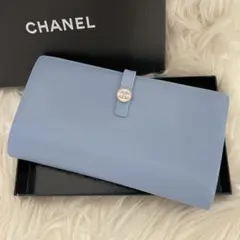 シャネル CHANEL 二つ折り 長財布 ココマーク ブルー 水色 ココボタン シャネル(CHANEL) ココボタン(coco button) 中古 レディース長