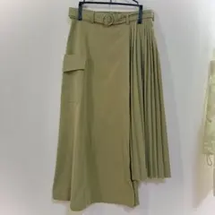 Bertha サイドプリーツ バックルツキ スカート Mサイズ グリーンのサムネイル