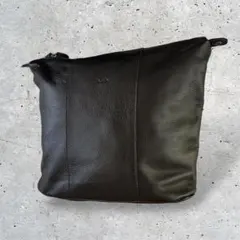 Item thumbnail for item eed17eda-5075-4f47-9fdd-7cc199aaf4b4