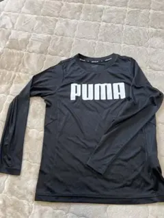 PUMA ブラック ロングスリーブ Tシャツ 140