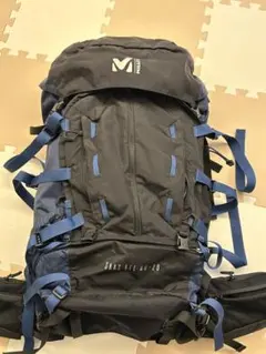 Item thumbnail for item 25a38fc9-5abc-43e7-b494-626d2b5218c9