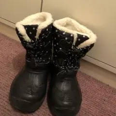 スノーブーツ　20センチ