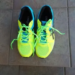 アシックスジュニア運動靴