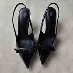 最終値下げ！ZARA ブラック ポインテッドトゥ ミュール