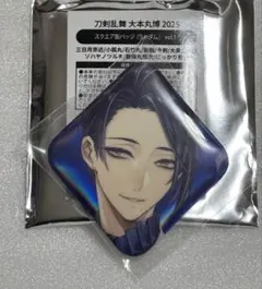 刀剣乱舞 三日月宗近 スクエア缶バッジ 大本丸博 刀剣乱舞 三日月宗近 スクエア缶バッジ 軽装 - メルカリ