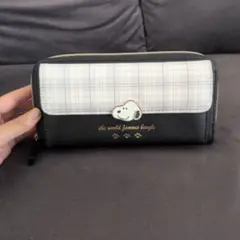 【新品 未使用】スヌーピー 長財布 ラウンドファスナー チェック柄 プレゼントのサムネイル