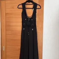 ゴスロリ・ロリータ 黒いドレス