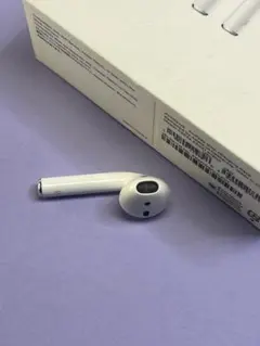 第二世代Apple AirPods右耳イヤホンのみ A2032正規品 完動品