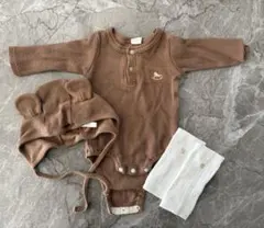バースデイ　Cottoli　ロンパース　帽子　レッグウォーマー