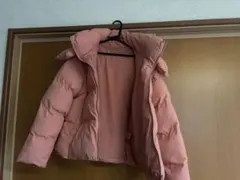 GU ピンクショート丈ダウンコート フード付き