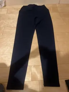 sukala ネイビー ヨガパンツ Mサイズ ロゴ付き