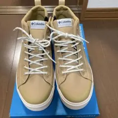 コロンビアスニーカー