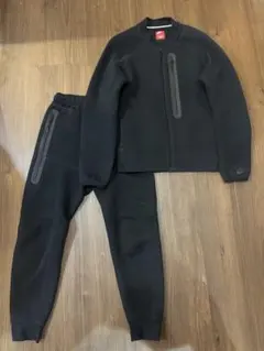 Nike ブラック テックフリースジャケット・パンツセット