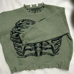 オリーブグリーン 骨格模様 ニット