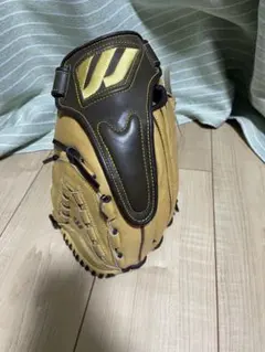 ミズノ 小笠原道大モデル 廃盤品 激レア 限定 巨人カラー 内野用 軟式