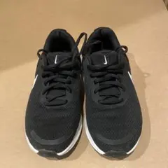 Nike ランニングシューズ 黒/白