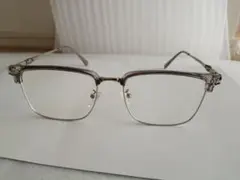 シルバーメタルフレーム メガネ