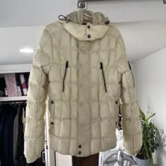 TATRAS アイボリー ダウンジャケットのサムネイル
