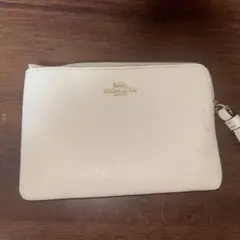 COACH ホワイト レザーポーチ ストラップ付き