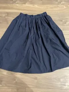 earth music&ecology 藏青色 喇叭裙