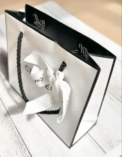 CHANEL リボン付きショッパー
